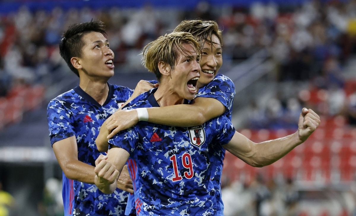 日本队横扫印度队，李梓嘉关键制胜