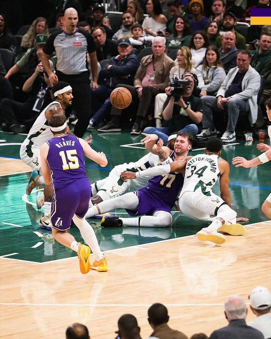 雷霆绝杀广东队,东契奇统治全场 雷霆绝杀广东队,东契奇统治全场