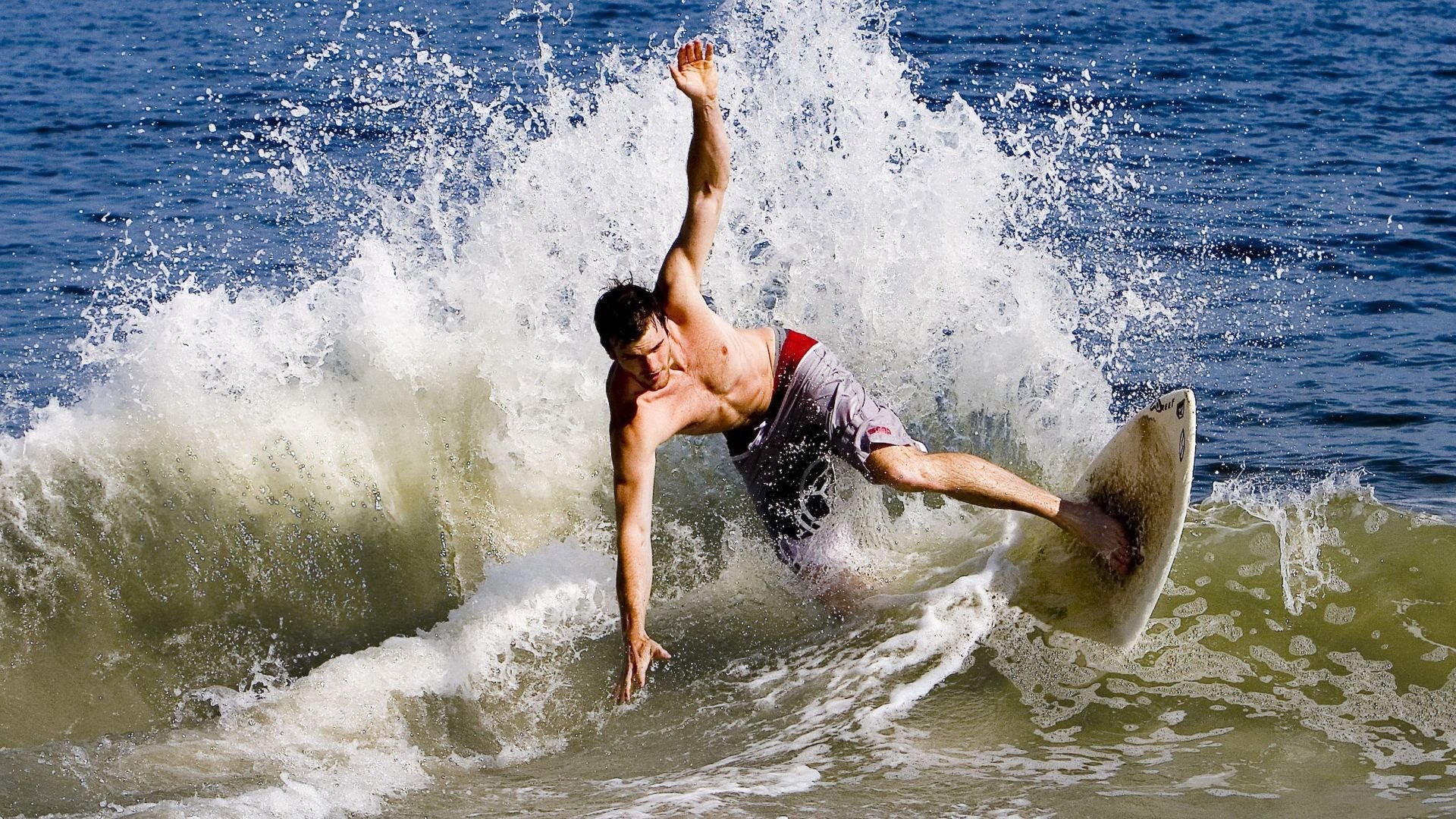 北京队险胜山西队，保罗末节狂飙，一记绝命三分定乾坤