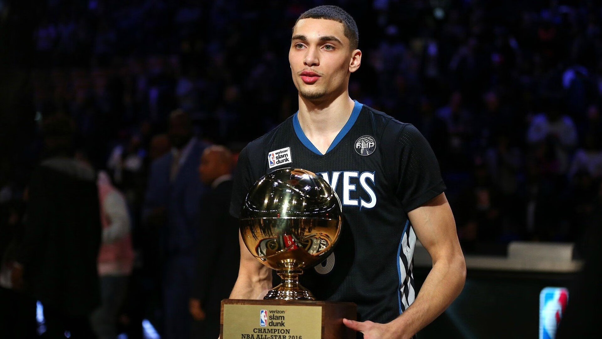 西决生死战焦点战,亚特兰大决胜局带走芬兰,冰与火的淬炼