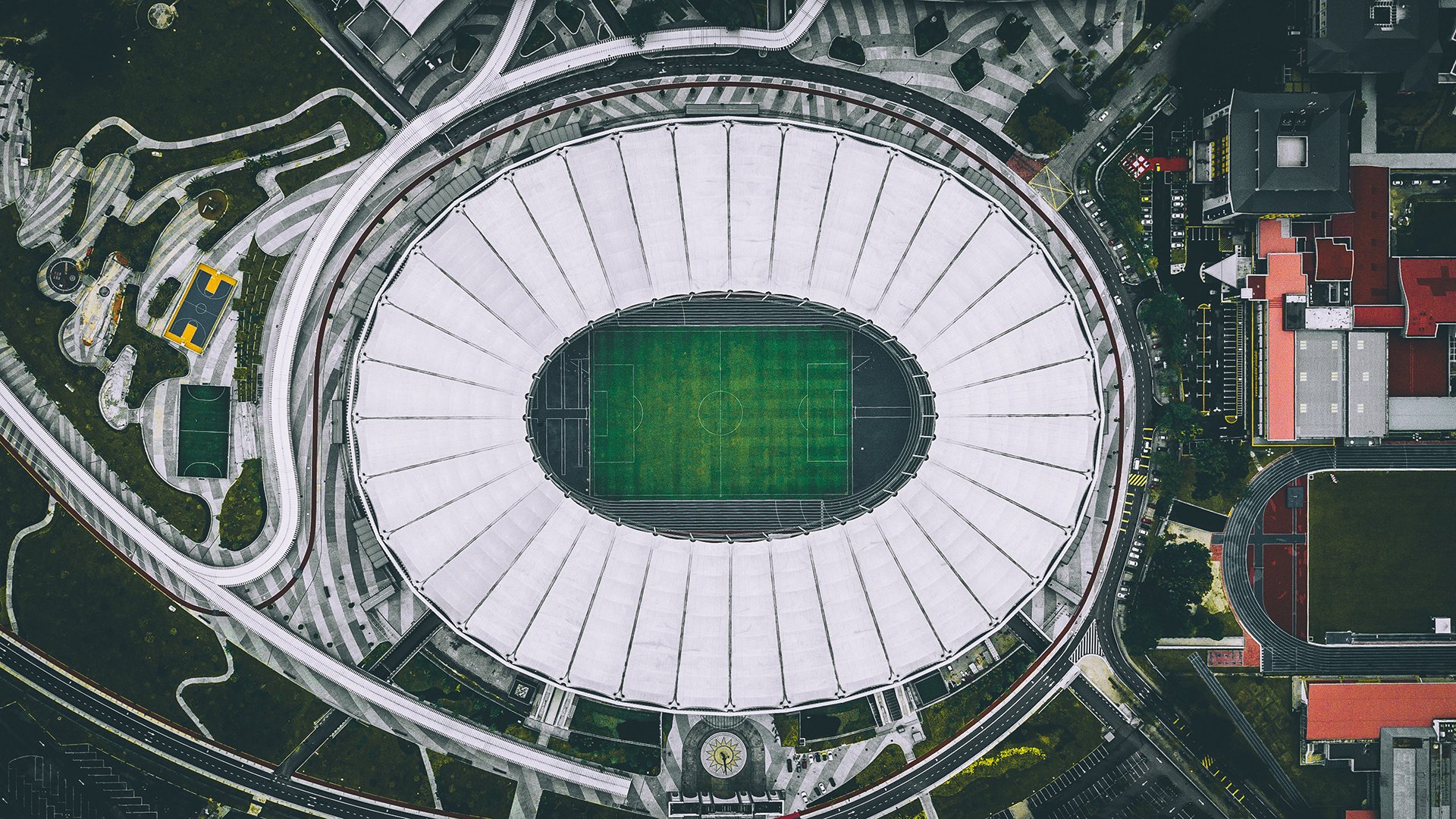 铁壁封神，库尔图瓦闪耀全场，奥地利爆冷完胜巴西震惊2026世界杯